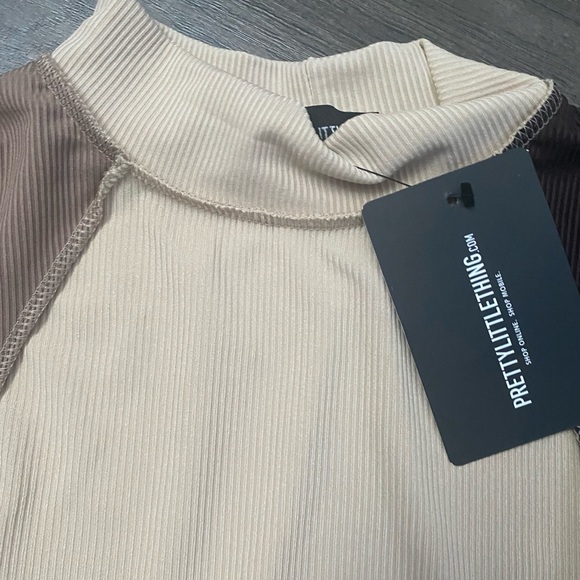 NWT! PLT colour block mock neck bodysuit - Picture 4 of 4